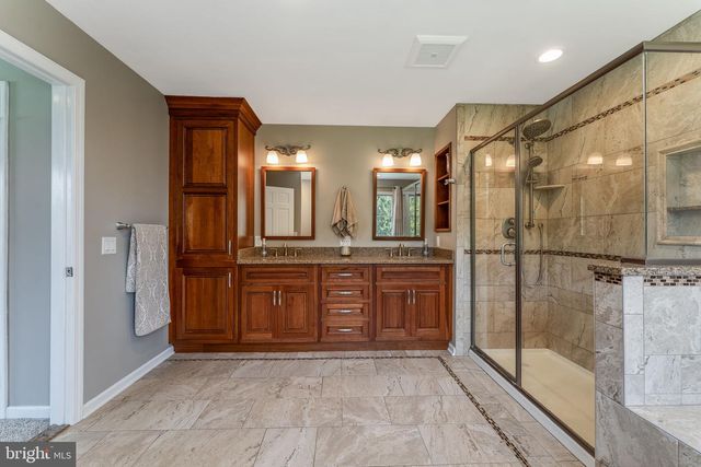 11 WILSON WAY, Ringoes, NJ 08551