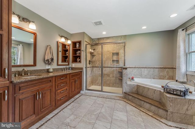 11 WILSON WAY, Ringoes, NJ 08551