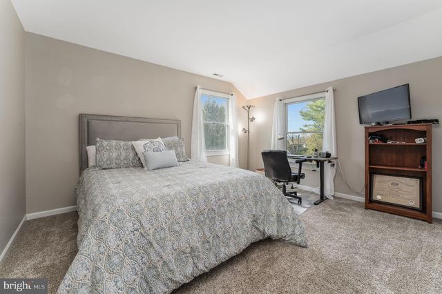 11 WILSON WAY, Ringoes, NJ 08551