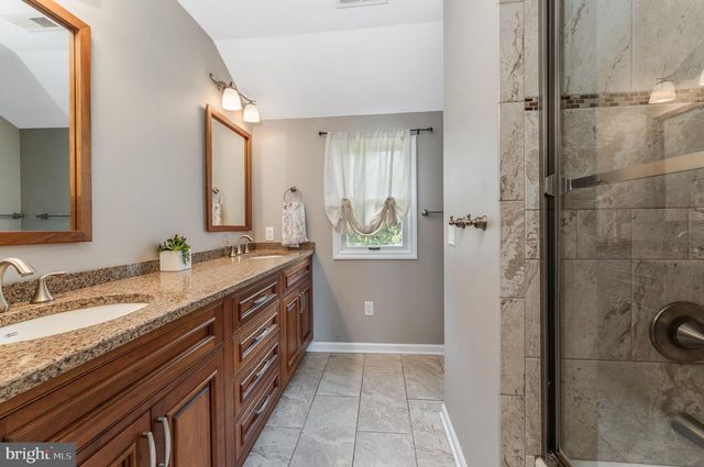 11 WILSON WAY, Ringoes, NJ 08551