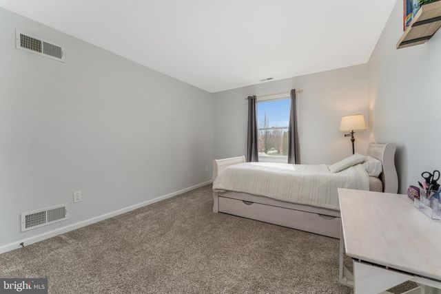11 WILSON WAY, Ringoes, NJ 08551