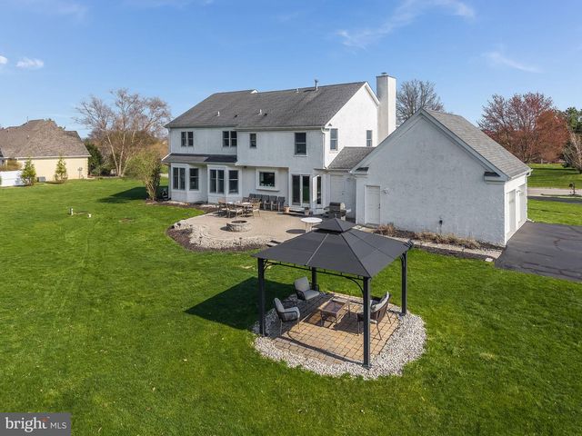 11 WILSON WAY, Ringoes, NJ 08551