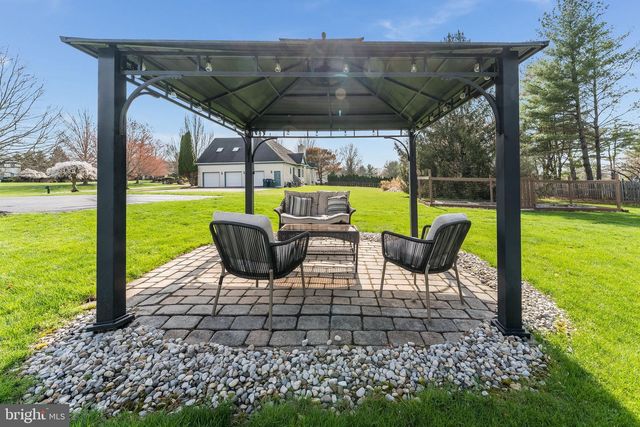 11 WILSON WAY, Ringoes, NJ 08551