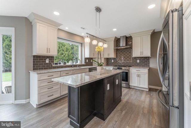 11 WILSON WAY, Ringoes, NJ 08551