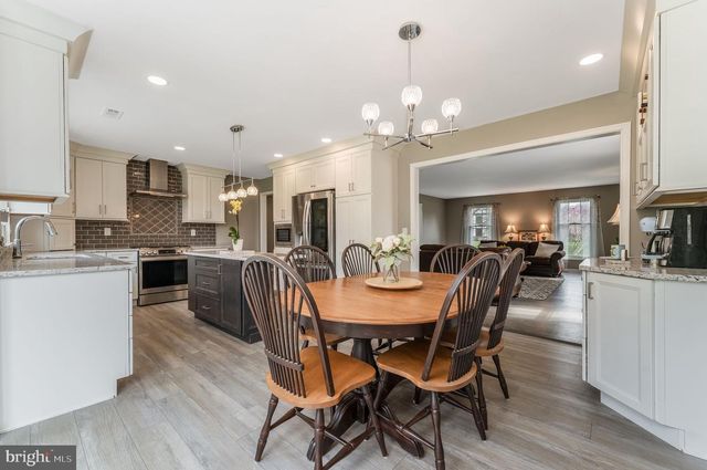 11 WILSON WAY, Ringoes, NJ 08551