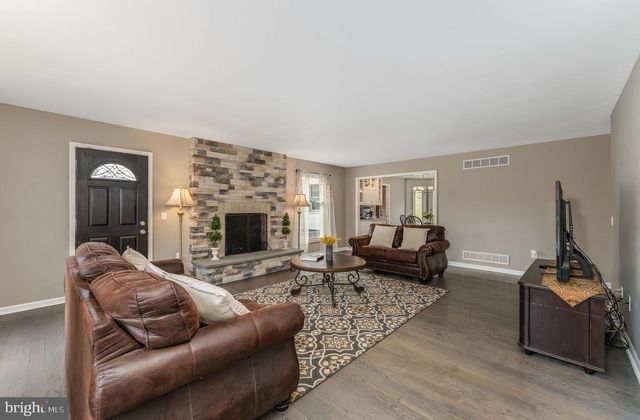 11 WILSON WAY, Ringoes, NJ 08551