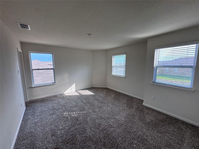 152 Banjo Trail, Newark, TX 76071
