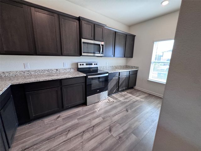 152 Banjo Trail, Newark, TX 76071