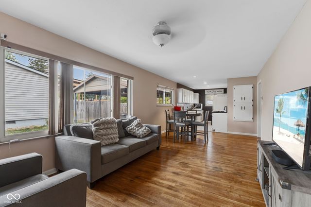 6144 E 10th Street, Indianapolis, IN 46219