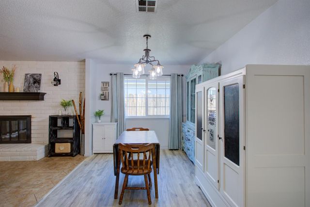 1561 Riechel Ave, Atwater, CA 95301