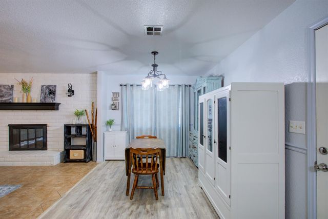 1561 Riechel Ave, Atwater, CA 95301