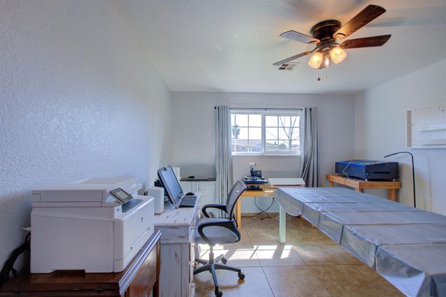 1561 Riechel Ave, Atwater, CA 95301