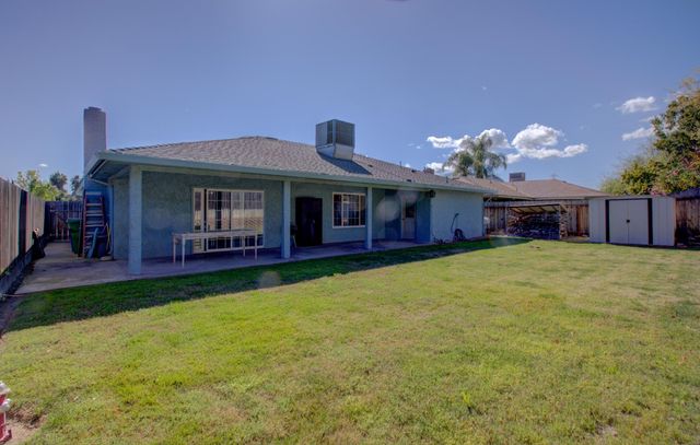1561 Riechel Ave, Atwater, CA 95301
