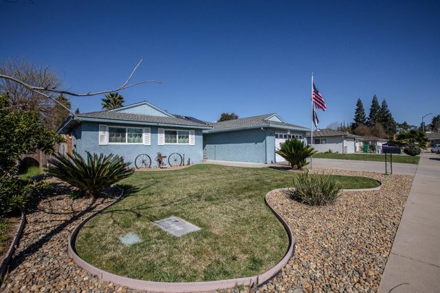 1561 Riechel Ave, Atwater, CA 95301