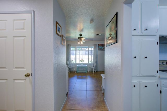 1561 Riechel Ave, Atwater, CA 95301