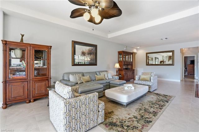 4620 Winged Foot CT # 201, Naples, FL 34112