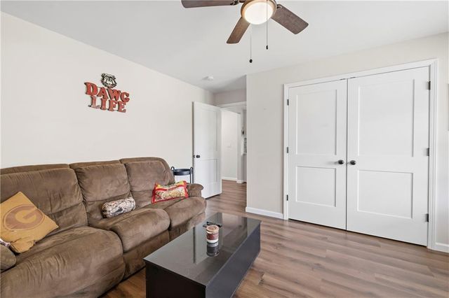 156 Pine Avenue, Commerce, GA 30529