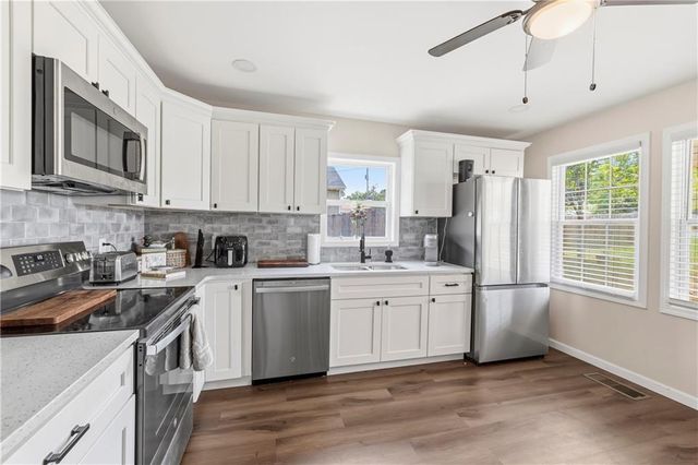156 Pine Avenue, Commerce, GA 30529