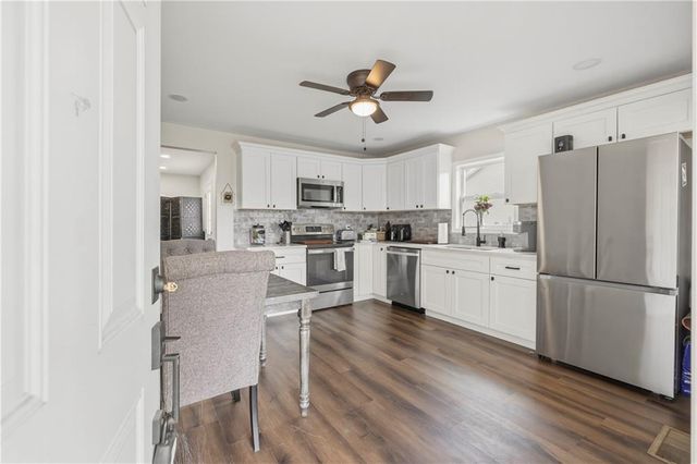 156 Pine Avenue, Commerce, GA 30529