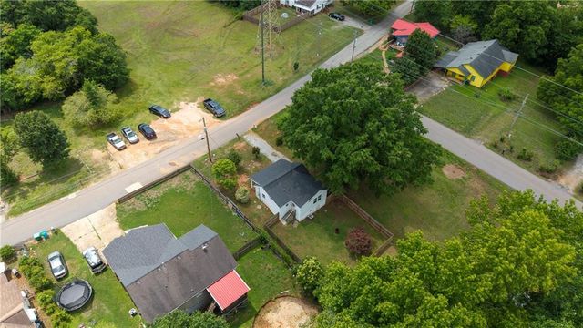 156 Pine Avenue, Commerce, GA 30529