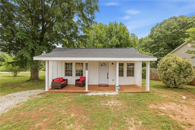 156 Pine Avenue, Commerce, GA 30529