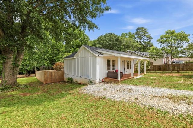 156 Pine Avenue, Commerce, GA 30529