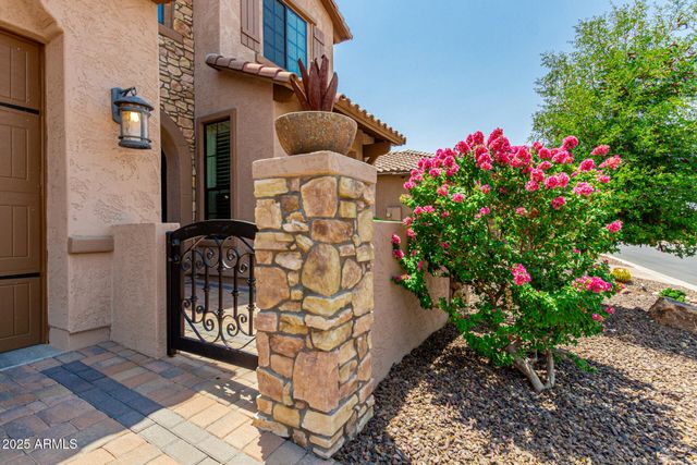 9047 E INDIGO Street, Mesa, AZ 85207