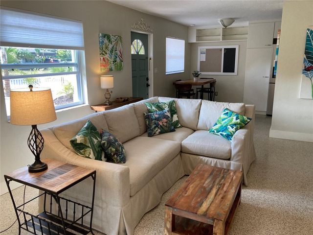 1415 S SCHOOL AVENUE, Sarasota, FL 34239