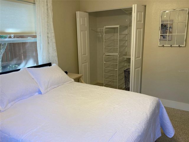 1415 S SCHOOL AVENUE, Sarasota, FL 34239