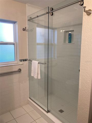 1415 S SCHOOL AVENUE, Sarasota, FL 34239