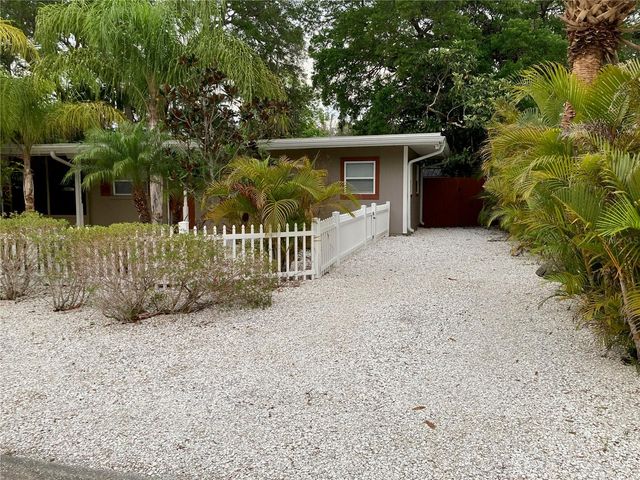 1415 S SCHOOL AVENUE, Sarasota, FL 34239