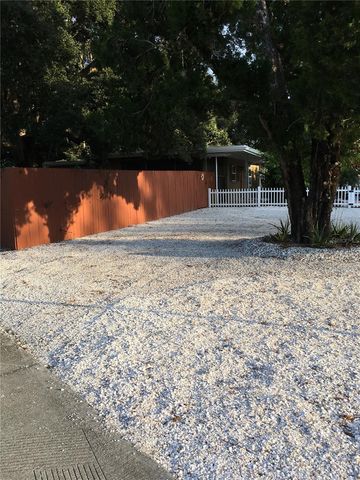 1415 S SCHOOL AVENUE, Sarasota, FL 34239