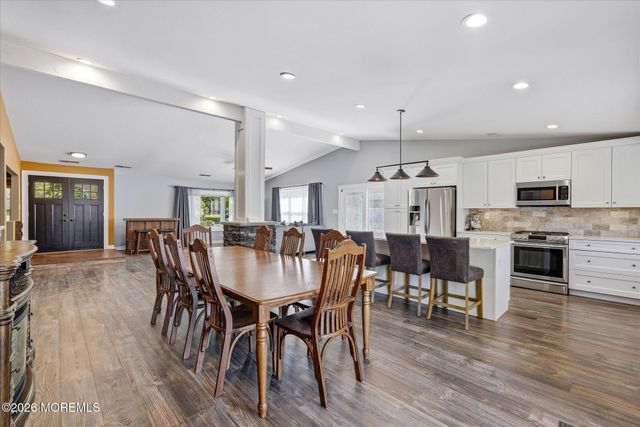 22 Ethan Allen Road, Freehold, NJ 07728