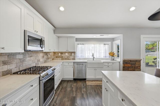 22 Ethan Allen Road, Freehold, NJ 07728