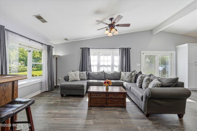 22 Ethan Allen Road, Freehold, NJ 07728