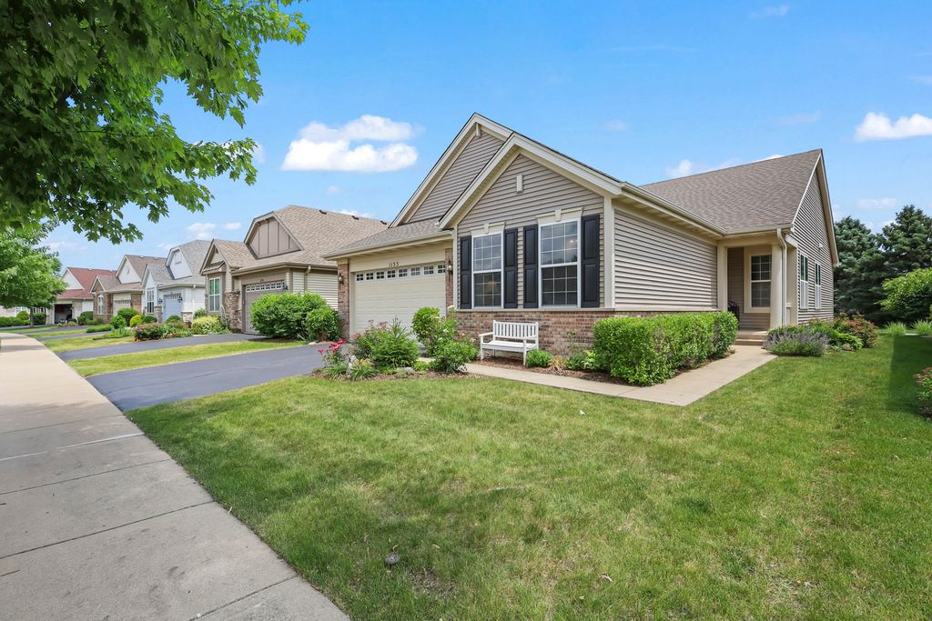 1155 Barkston Lane, Aurora, IL 60502