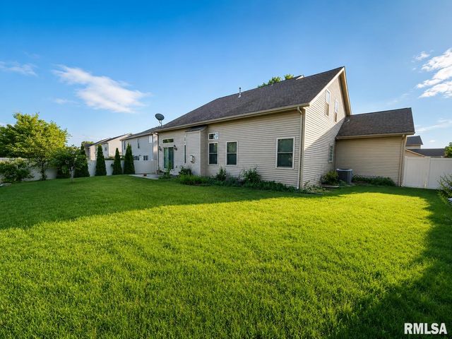 7010 N BUCKEYE Drive, Edwards, IL 61528