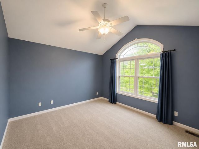 7010 N BUCKEYE Drive, Edwards, IL 61528