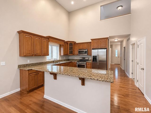 7010 N BUCKEYE Drive, Edwards, IL 61528