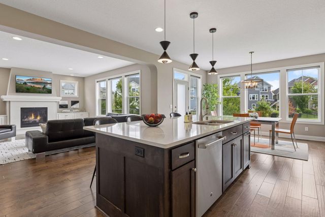 4662 165th Street W, Lakeville, MN 55044