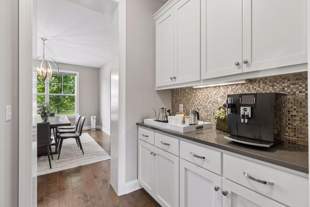 4662 165th Street W, Lakeville, MN 55044