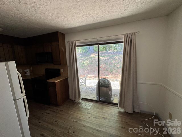 224 14th Avenue SE D, Hickory, NC 28602