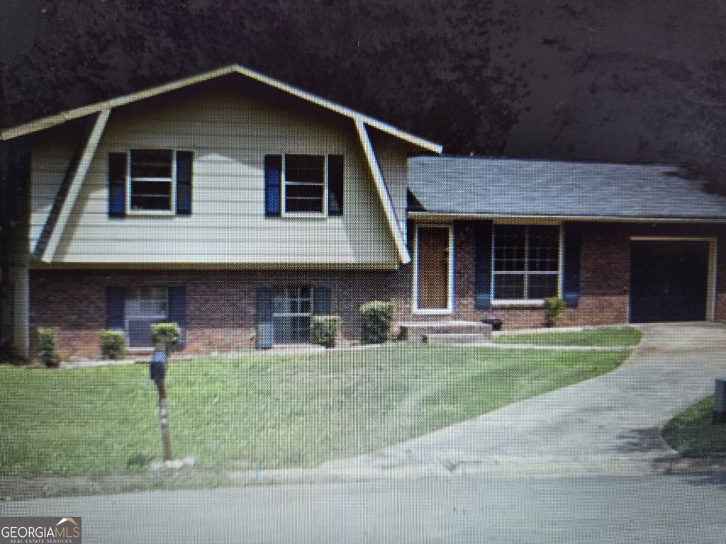 8778 Homewood Court, Riverdale, GA 30274
