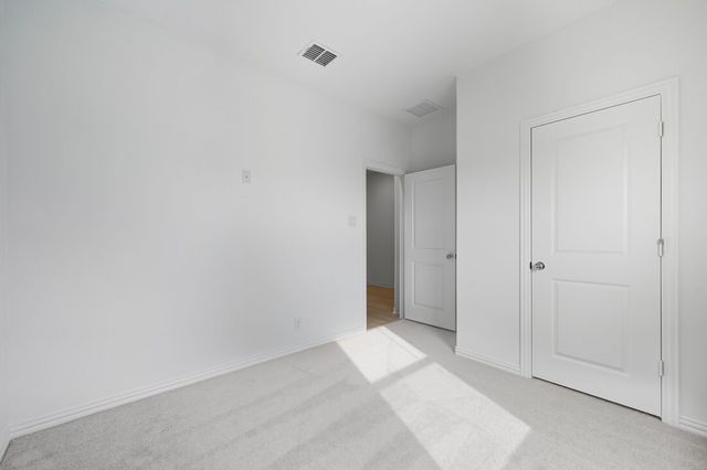 2305 Buffalo Bayou Way, Crandall, TX 75114