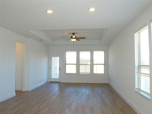 136 Raleigh DR, Georgetown, TX 78633