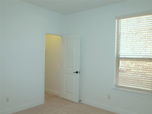 136 Raleigh DR, Georgetown, TX 78633