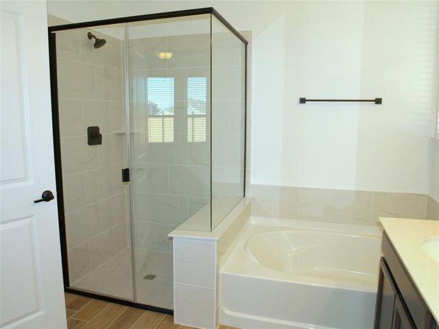 136 Raleigh DR, Georgetown, TX 78633
