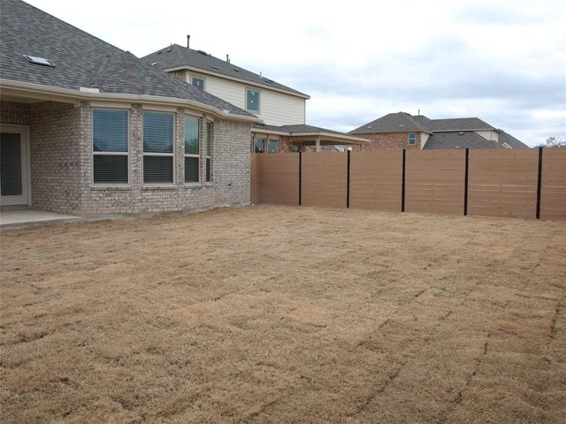 136 Raleigh DR, Georgetown, TX 78633