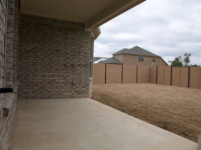 136 Raleigh DR, Georgetown, TX 78633