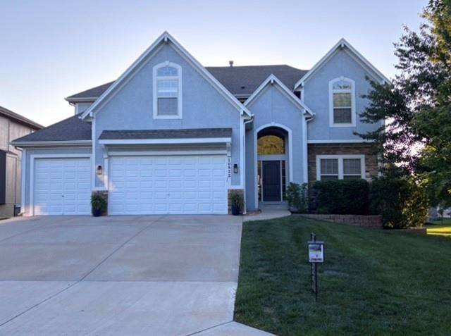 10822 S Appleridge Lane, Olathe, KS 66061